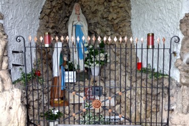 Lourdesgrotte